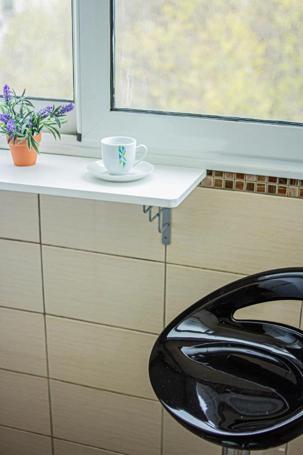 Apartment Emili City Center Бар Екстериор снимка